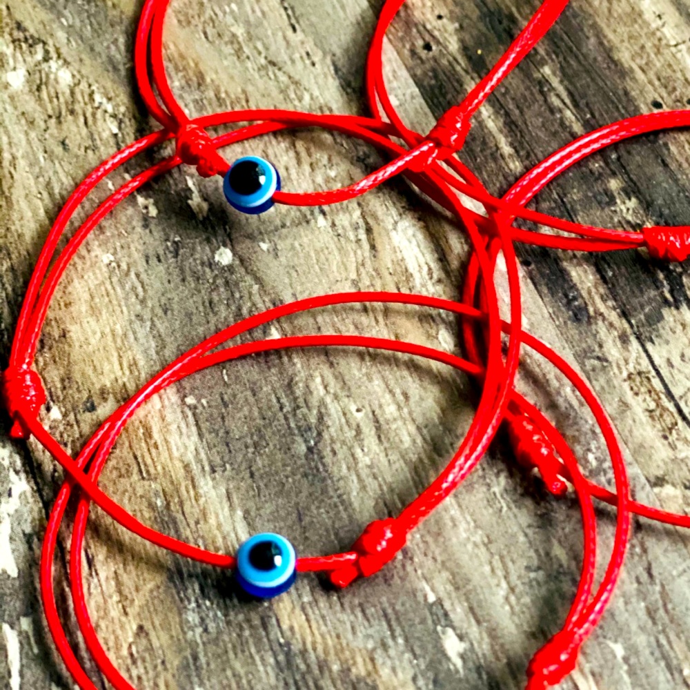 Bundle of 2 Red string Kabbalah bracelet - evil eye
